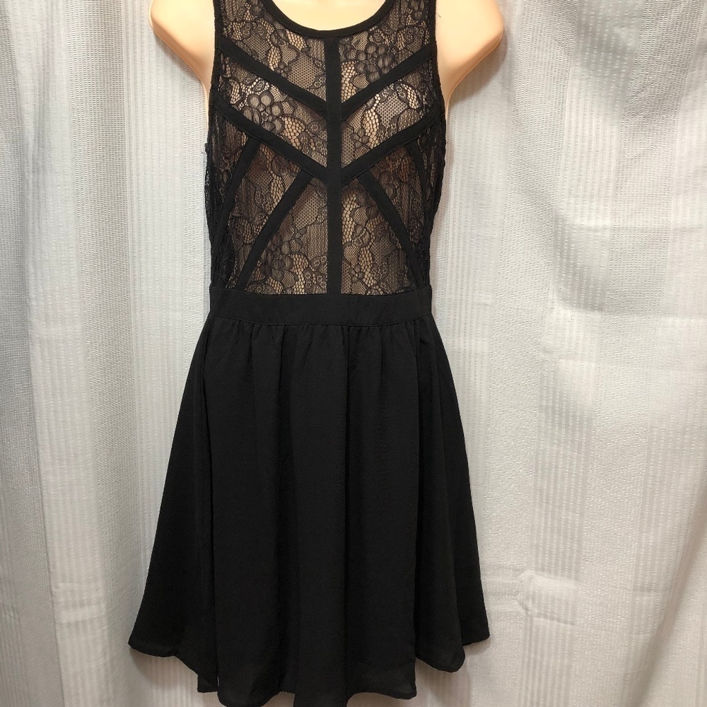 Womens Forever 21 Sleeveless Lace Bodice Sheer Skirt Small